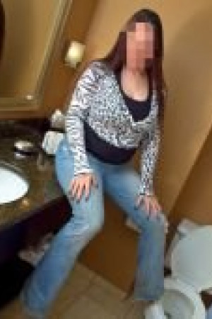 Escort girl Розана