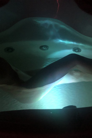 Индивидуалка Моника и Вика