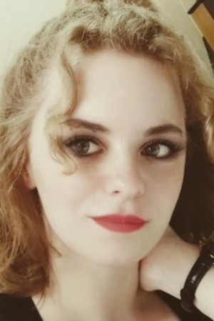 Escort girl Юля