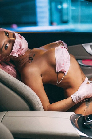 Escort girl Мира