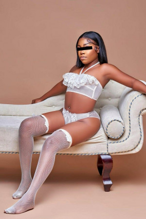 Escort girl AMINA 79672317102